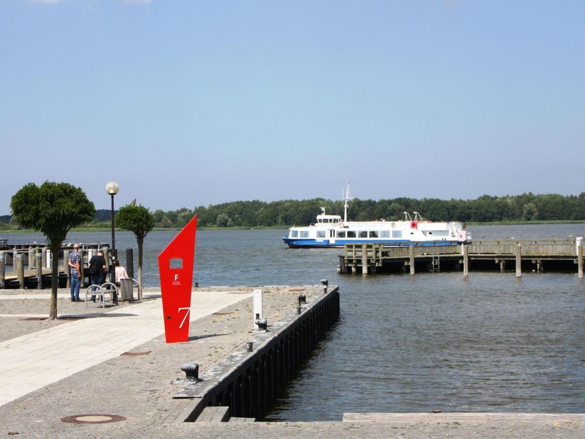 Hausboot Floating House In Ribnitz-Damgarten Otel Dış mekan fotoğraf